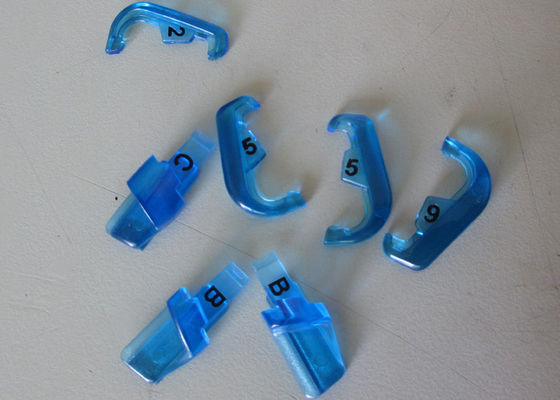 Precision Plastic Injection Moulding For Gloss Finish Translucent Blue Medical Products Lugs
